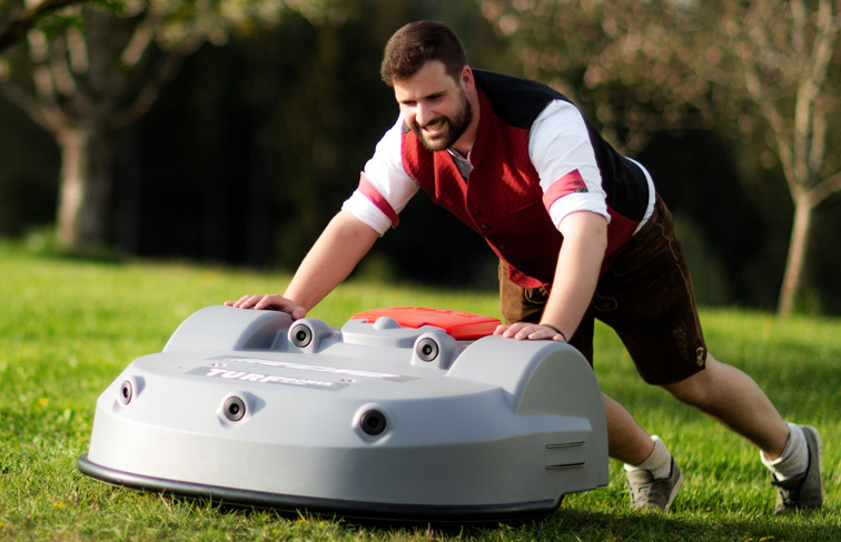 Wartung & Verkauf von Mährobotern: Echo Robotics & Stihl Experten in Pfarrkirchen. Ihr Partner für autonomes Mähen in ganz Niederbayern. Echo Robotics TM-2000 Installation und Wartung Niederbayern.