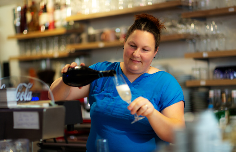 Hausgemachte Eissorten in Vilshofen. Entdecken Sie unser vielfältiges Angebot am Stadtplatz. Qualität & Gastfreundschaft garantiert.